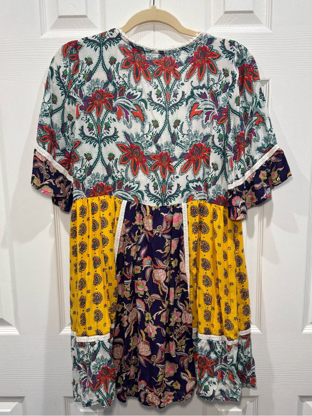 ▫️🌞🌀 Anthropologie Patchwork Floral Mini Dress in Navy, Yellow, White 🌀🌞▫️ - Picture 8 of 8